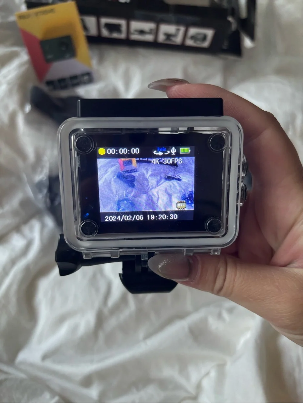 Waterproof Underwater Sports Camera / DashBoard Camera with attachments and Case